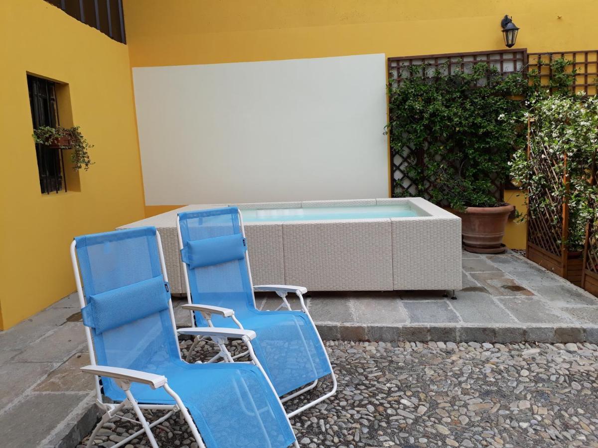 B&B La Corte Suites Salice Terme Εξωτερικό φωτογραφία